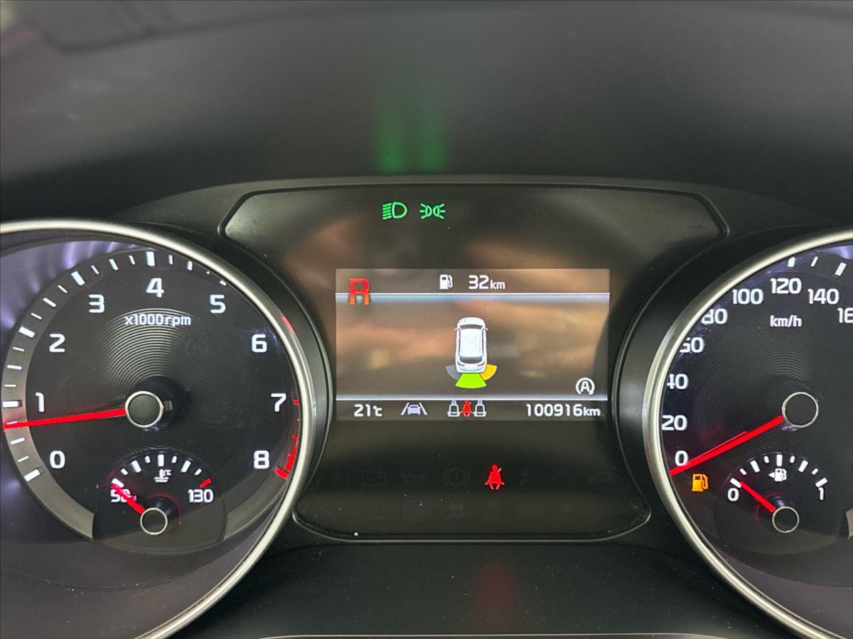 kia-ceed-1-5-t-gdi-sw - 9