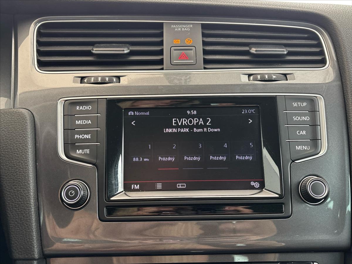 volkswagen-golf-2-0-tdi-alltrack-4motion-dsg - 7
