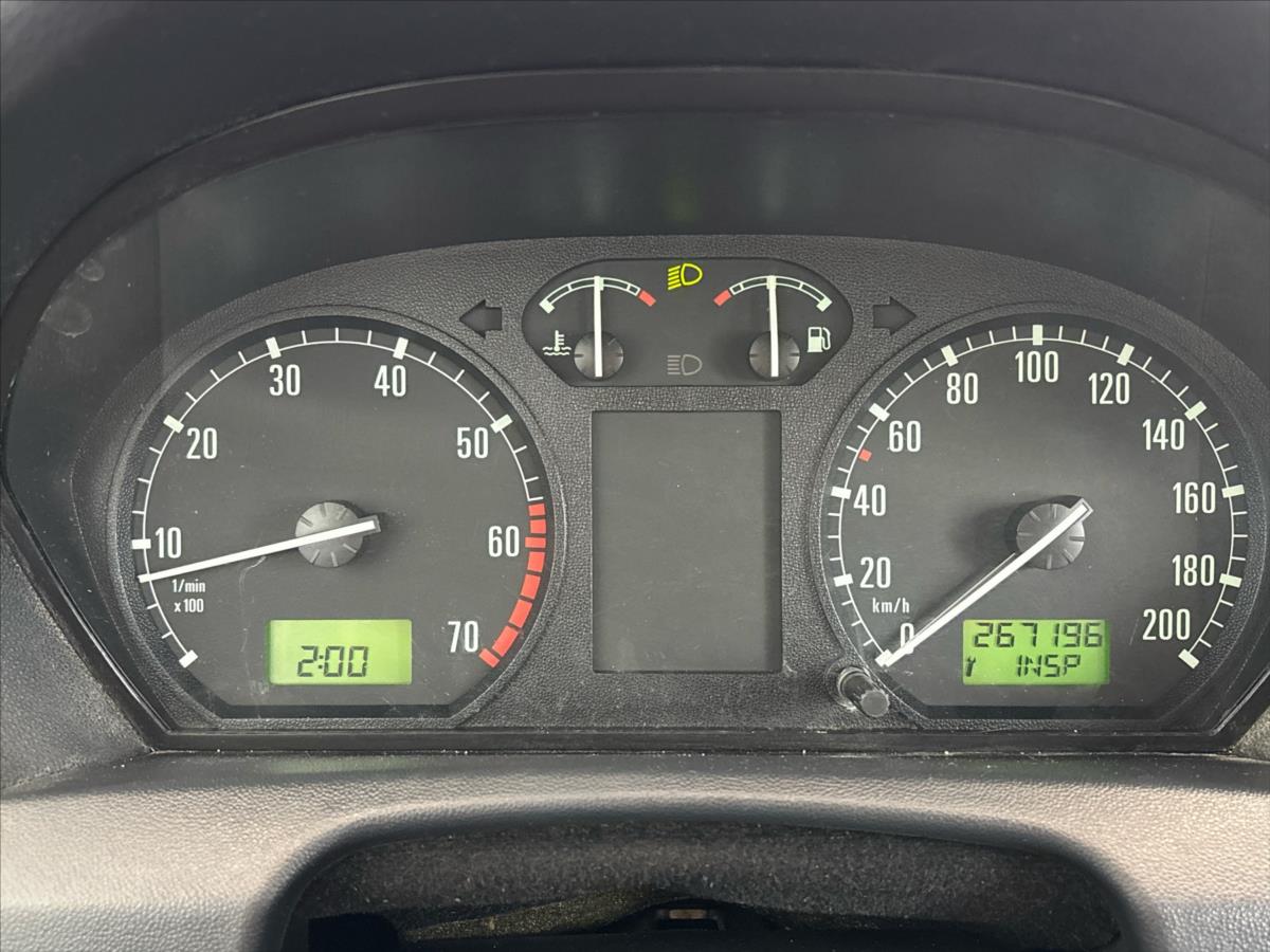 skoda-fabia-1-2-htp-classic - 7