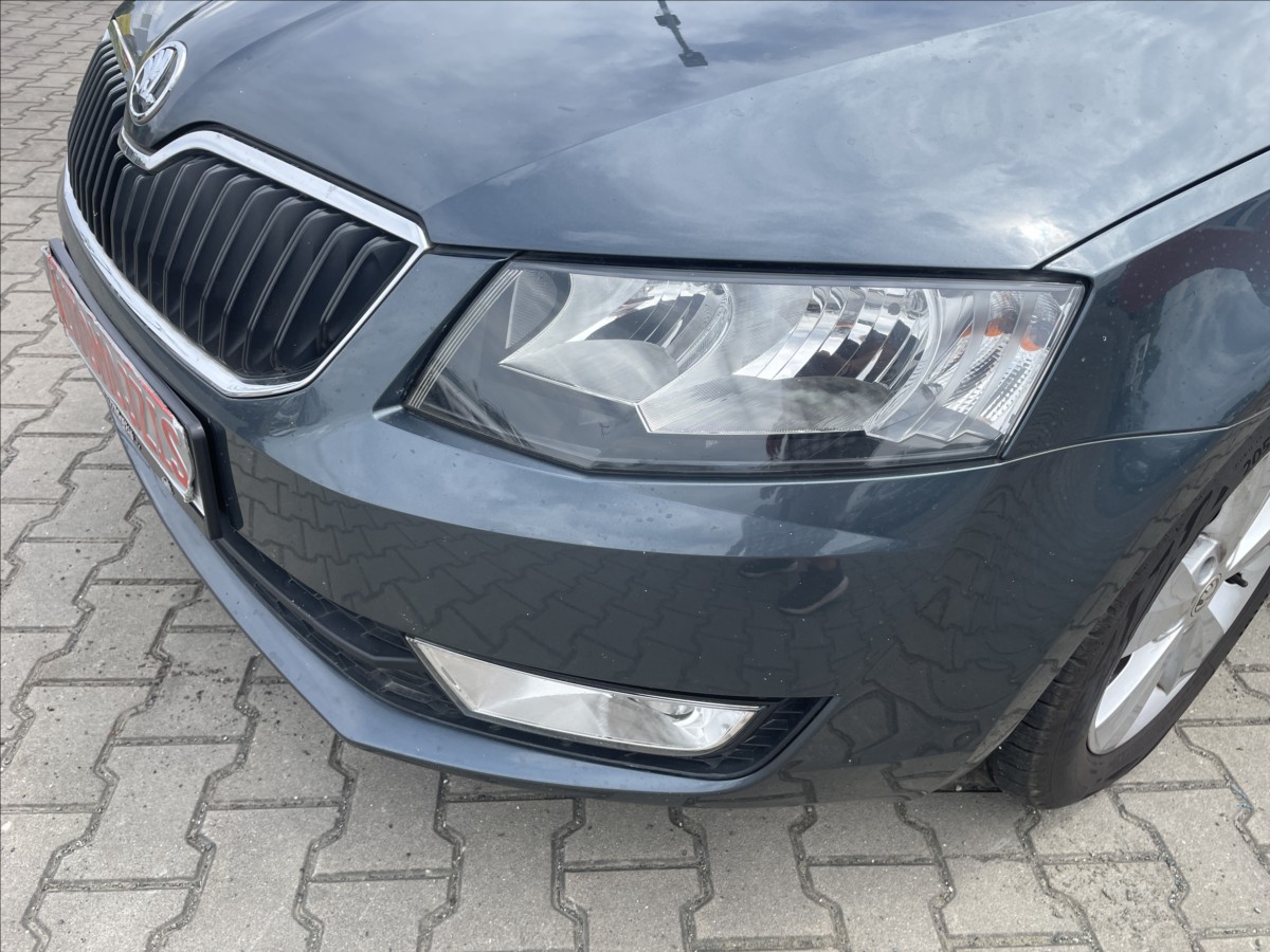 skoda-octavia-1-2-tsi-77-kw-cr-klima-ok-tz-nova-stk-iii - 6
