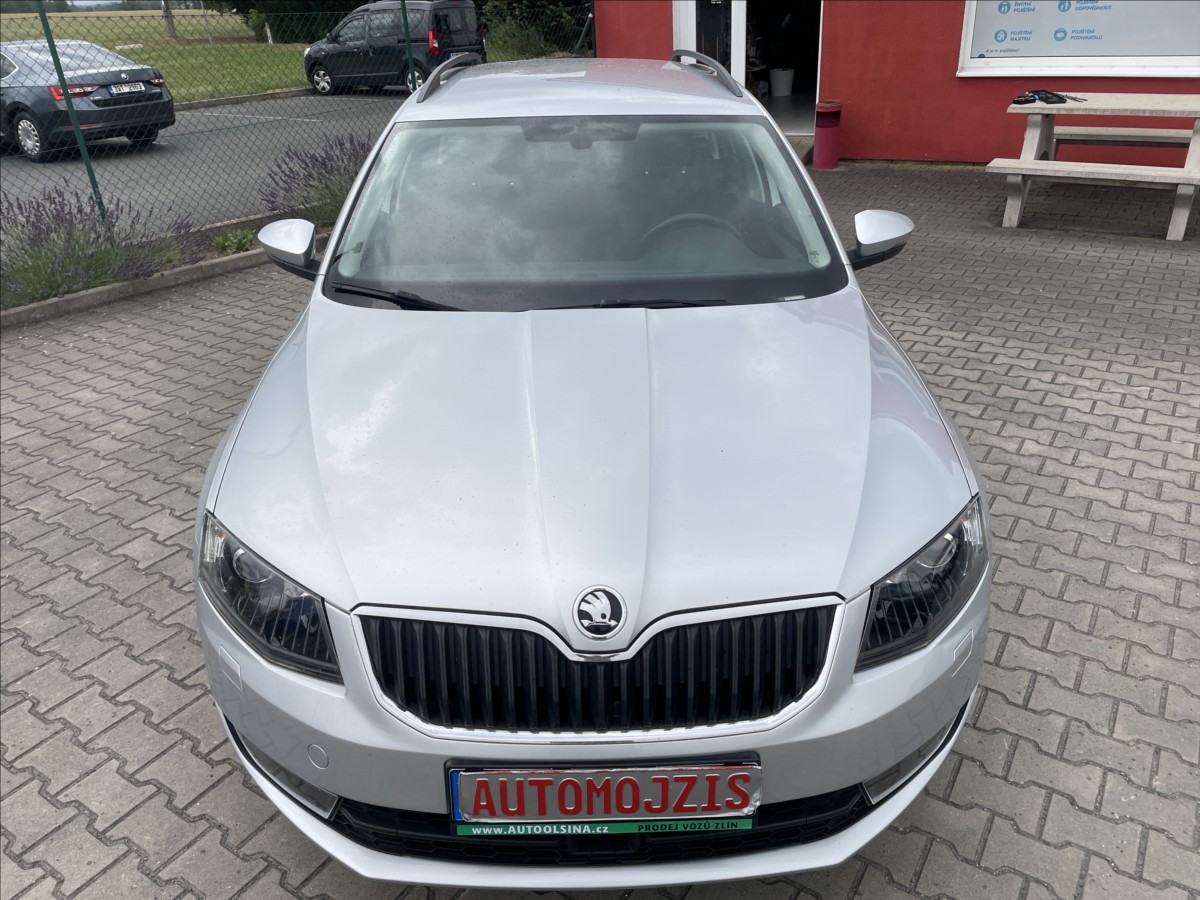 skoda-octavia-2-0-tdi-4x4-cr-digiklima-xenony-webasto-iii - 2
