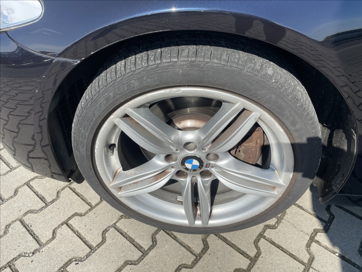bmw-rada-5-3-0-i-m-paket-97300-km-coc-list-nova-stk - 5