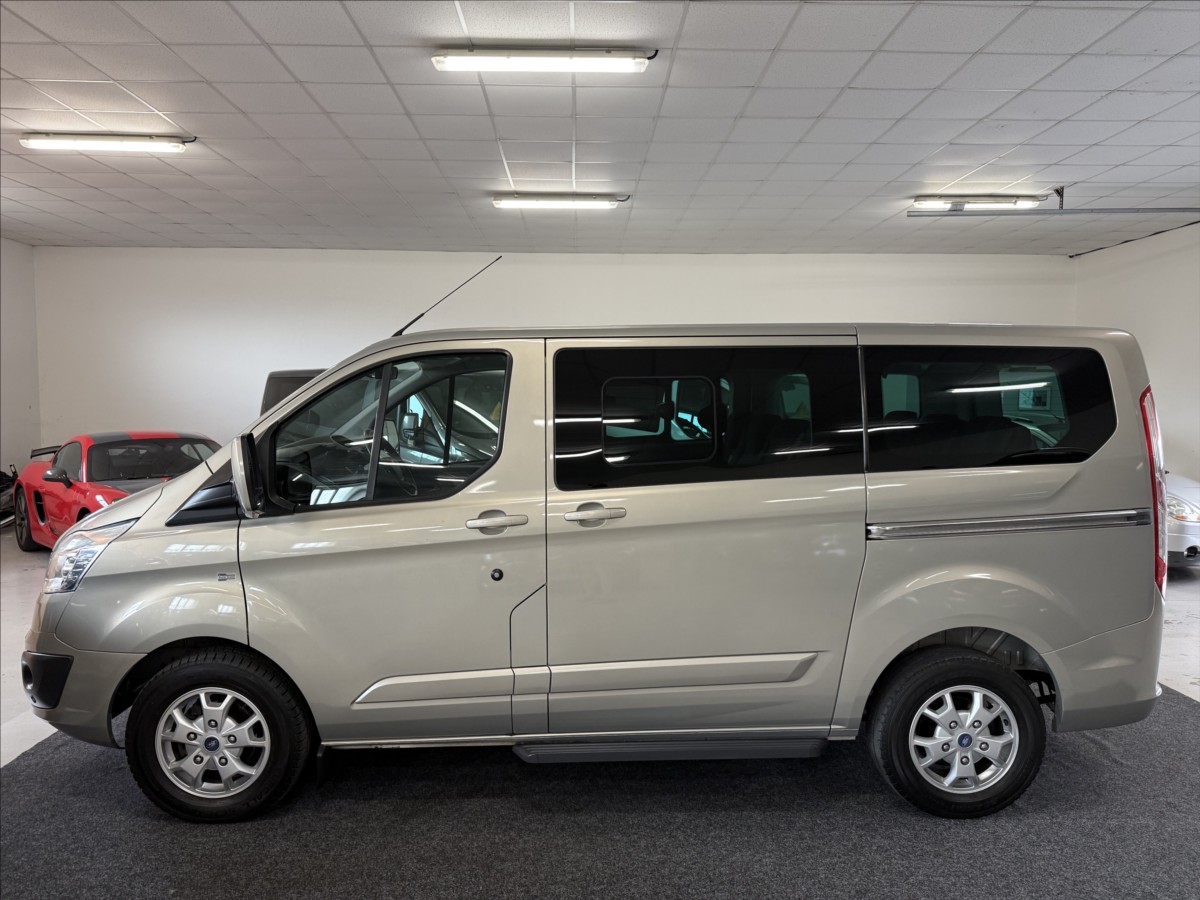 ford-tourneo-custom-2-2-titanium-92kw-po-servisu - 2