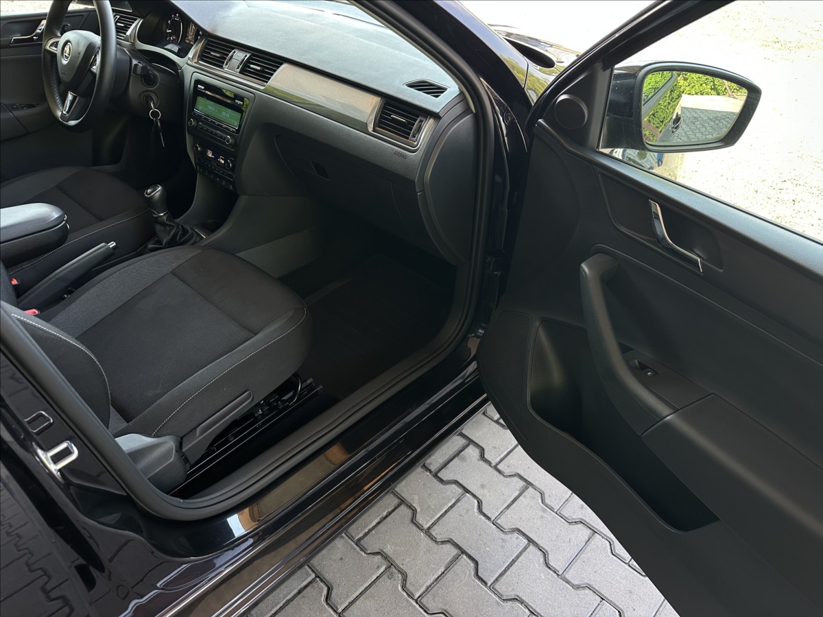 skoda-rapid-1-2-tsi-spaceback-1-majitel - 5