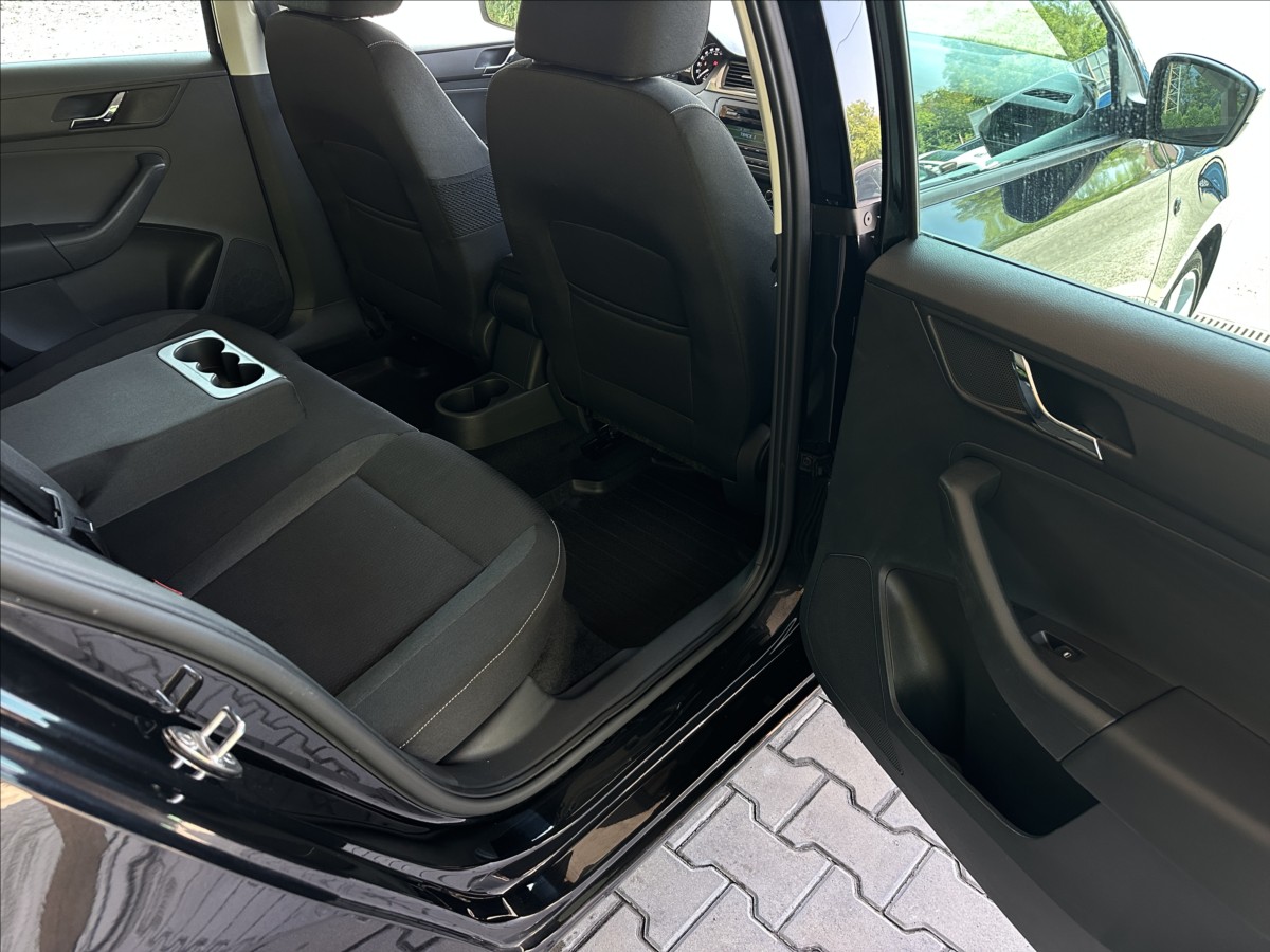 skoda-rapid-1-2-tsi-spaceback-1-majitel - 7