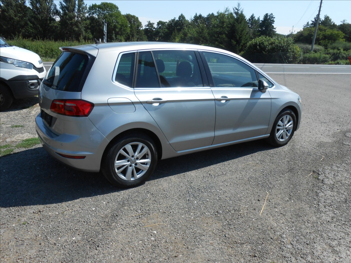 volkswagen-golf-sportsvan-1-4-110-kw-automat-serviska - 6