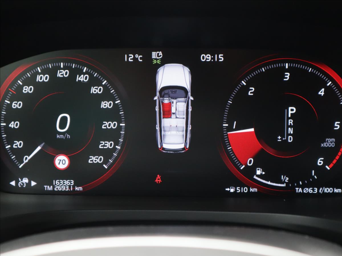 volvo-v60-2-0-crosscountry-awd-po-rozvodech - 9