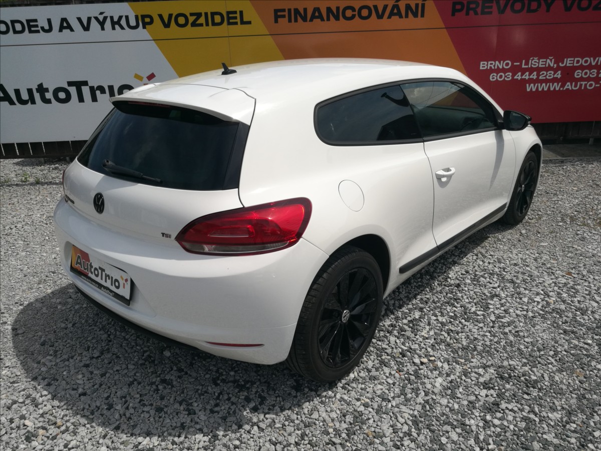 volkswagen-scirocco-1-4-tsi-aut-klima - 2