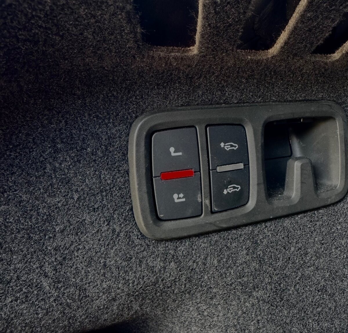 audi-q8-3-0-50-tdi-quattro-s-line-genovo - 3