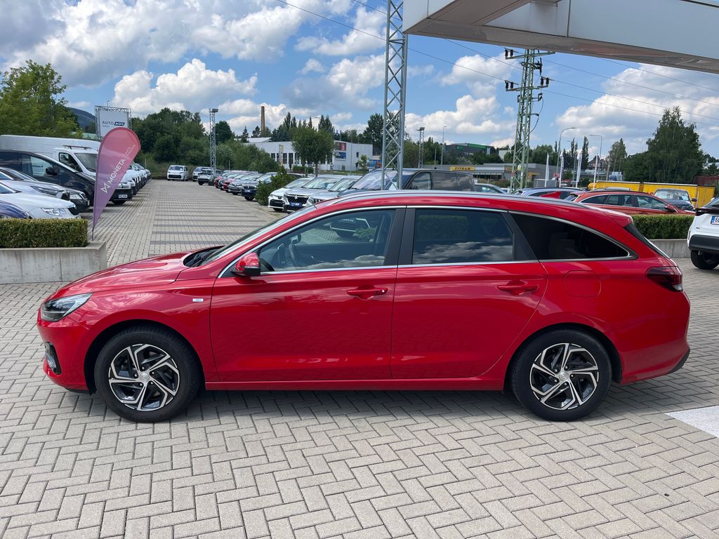 hyundai-i30-1-5-t-gdi-160k-family-smart - 1