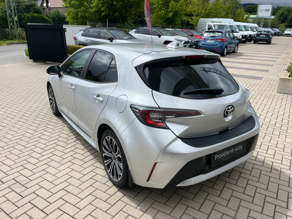 toyota-corolla-1-2-turbo-85kw-style-tech - 3