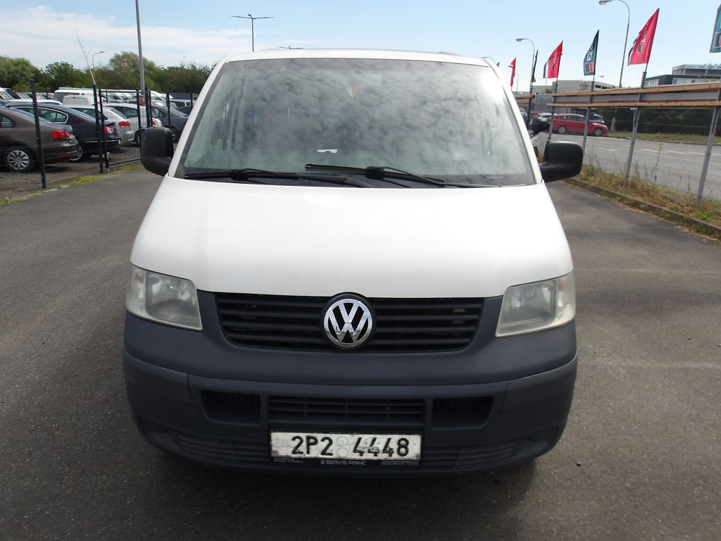 volkswagen-transporter-2-5tdi-novy-motor-long-c - 1