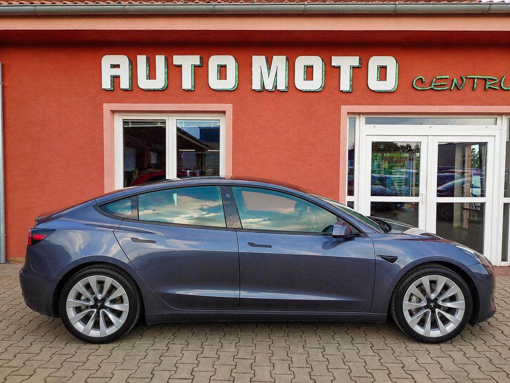 tesla-model-3-long-range-dual-motor-366-kw-s - 5