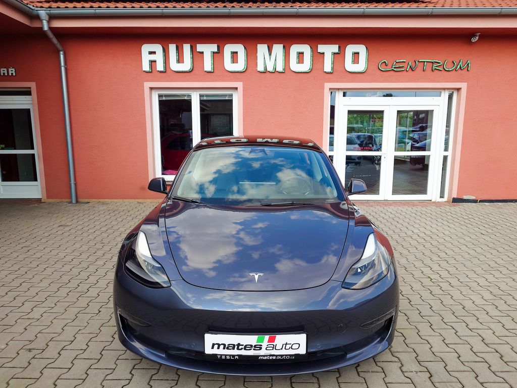tesla-model-3-long-range-dual-motor-366-kw-s - 7