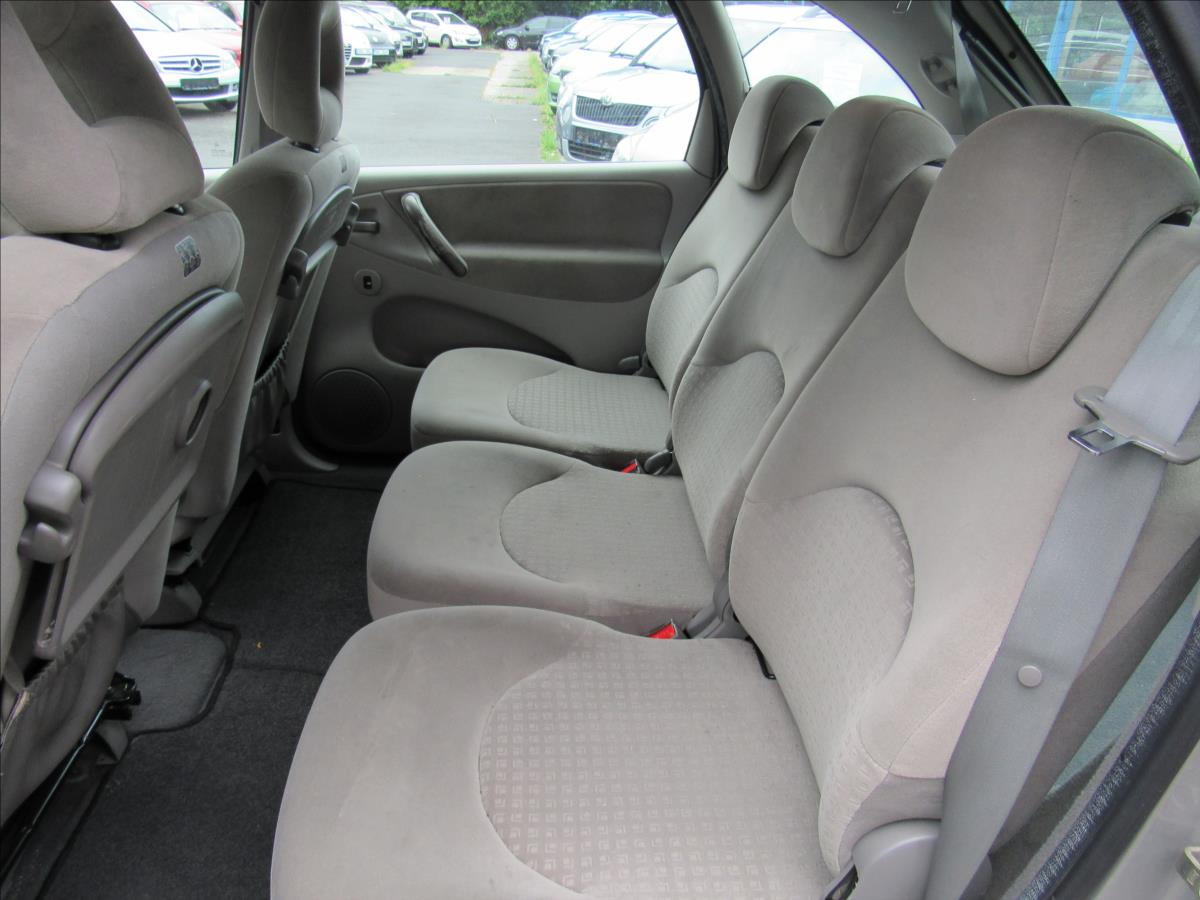 citroen-xsara-picasso-1-8-85kw - 9