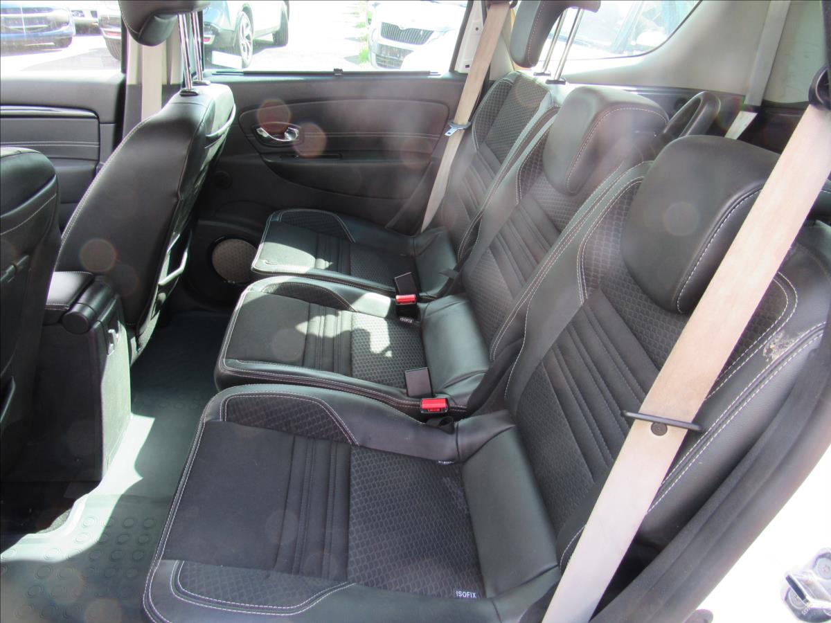 renault-grand-scenic-2-0-dci-118kw-1-majitel-7-mist - 9