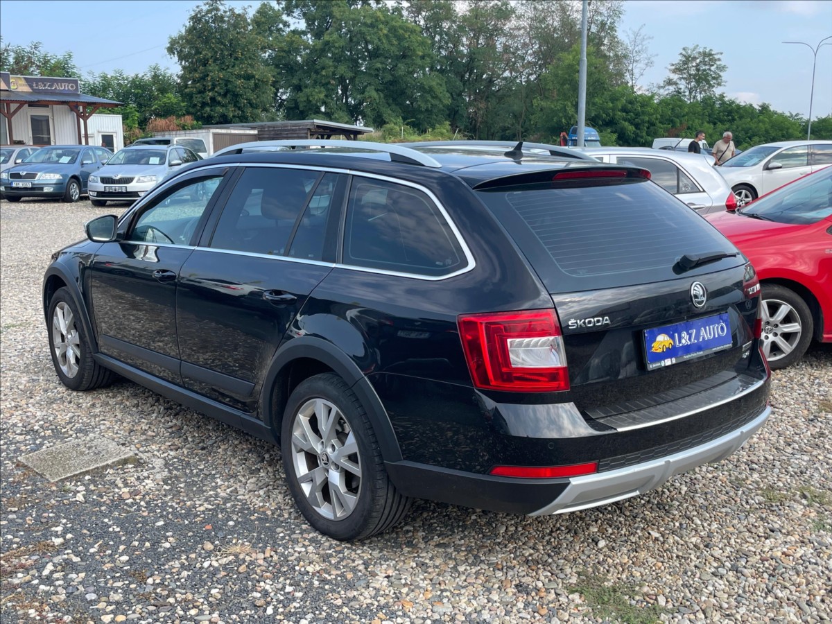 skoda-octavia-2-0-tdi-scout - 3
