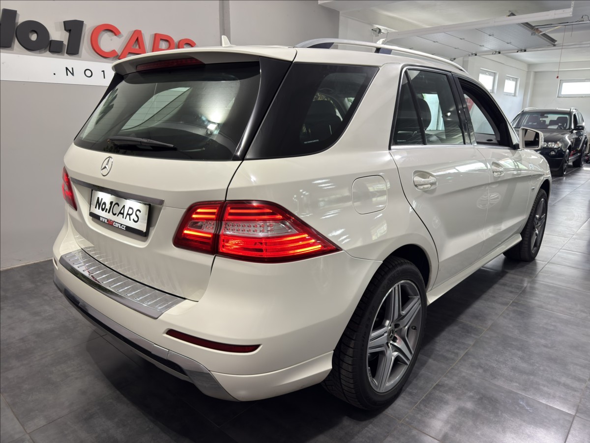 mercedes-benz-tridy-m-2-2-ml250-4matic-amg-alu - 4