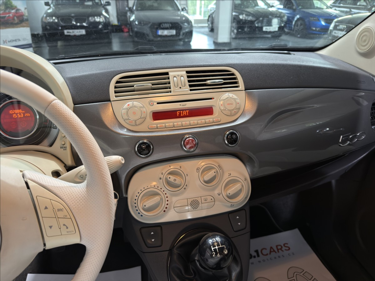 fiat-500-1-2-i-pano-svetly-interier - 8