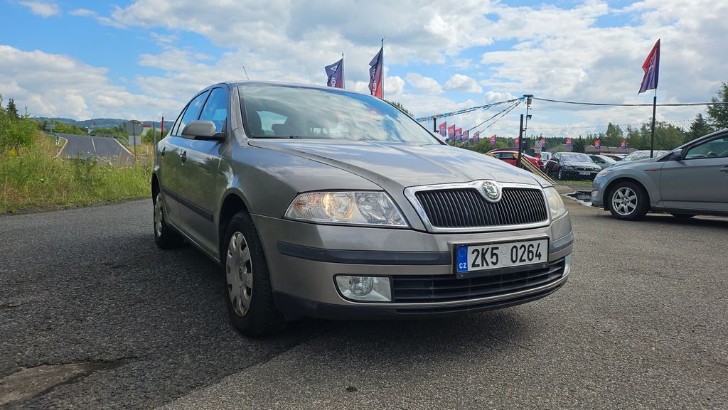 skoda-octavia-1-6-mpi - 1