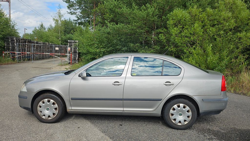 skoda-octavia-1-6-mpi - 2