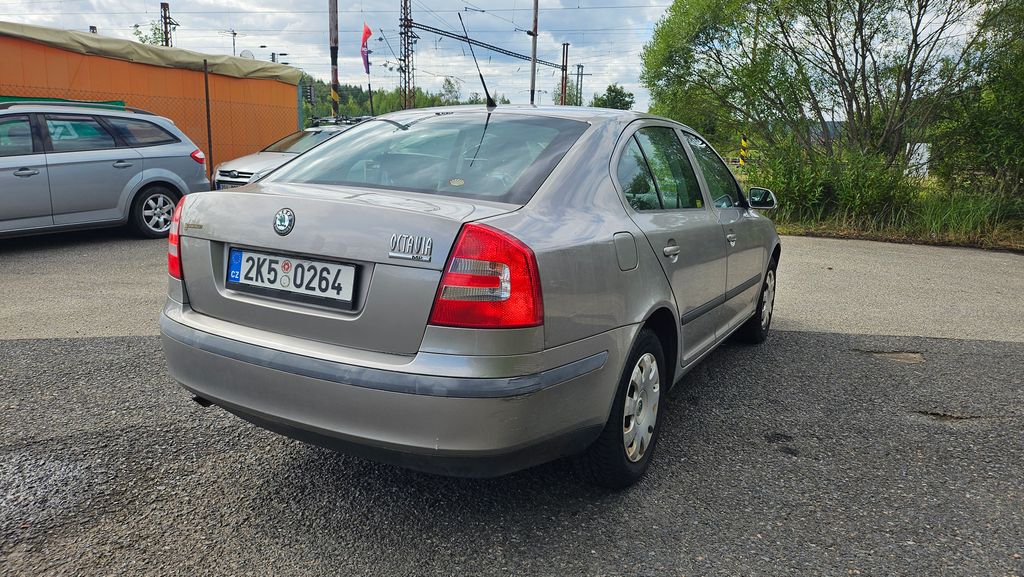 skoda-octavia-1-6-mpi - 5