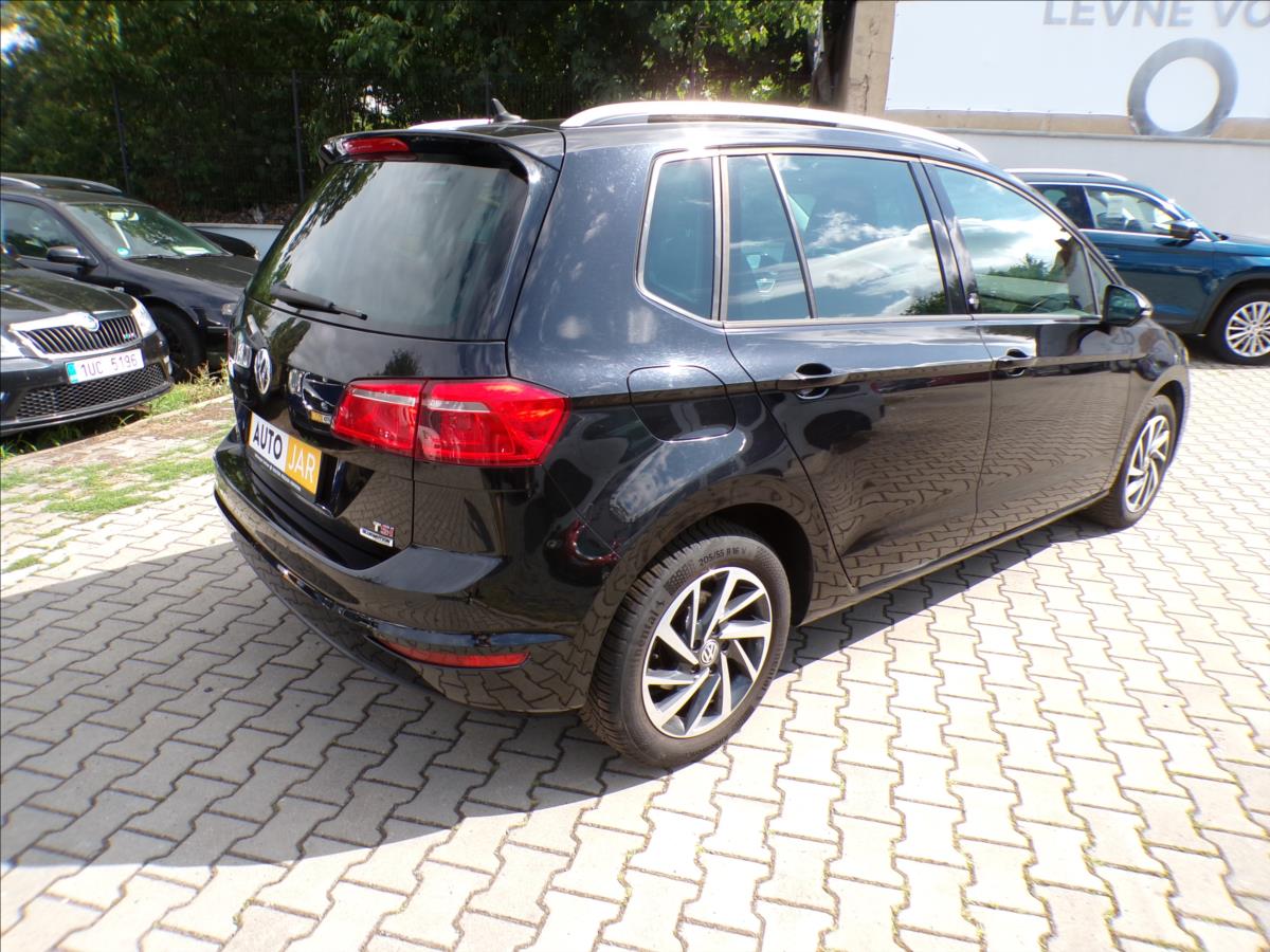 volkswagen-golf-sportsvan-1-4-tsi-xenony - 4