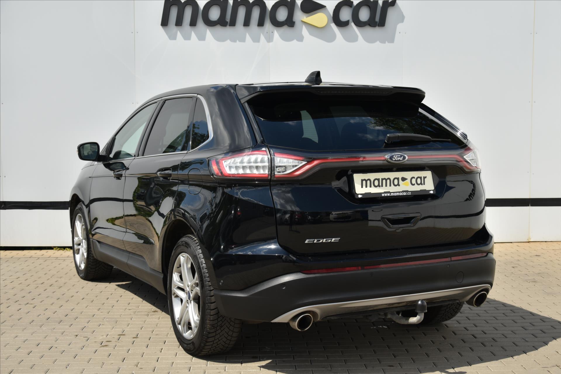 ford-edge-2-0tdci-155kw-titanium-awd - 4