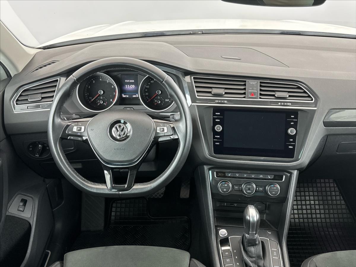 volkswagen-tiguan-2-0-tsi-4motion-7dsg-comf - 4