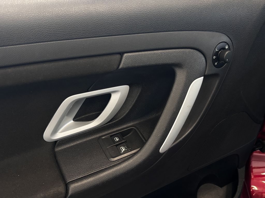 skoda-fabia-77kw-senzory-servis-automat - 7
