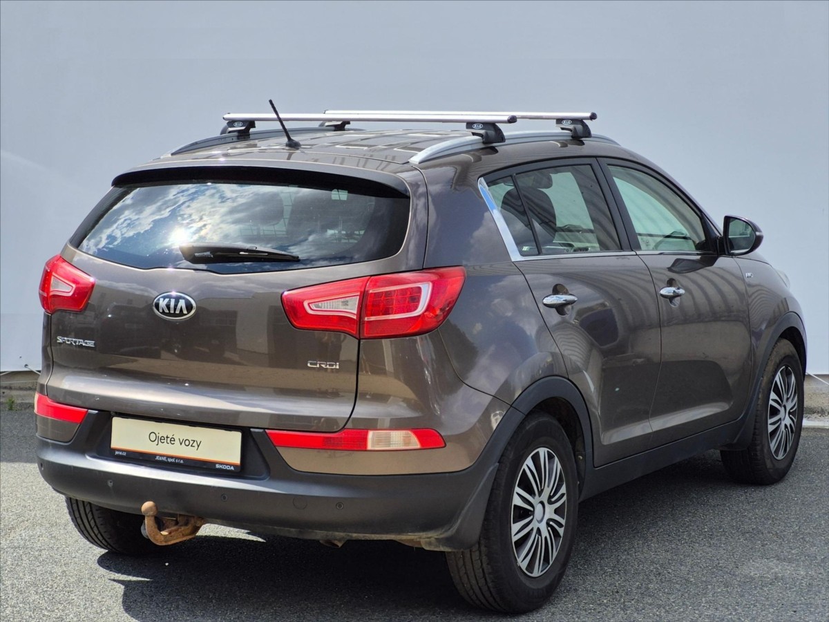 kia-sportage-2-0-crdi-4x4-100kw-mt - 1