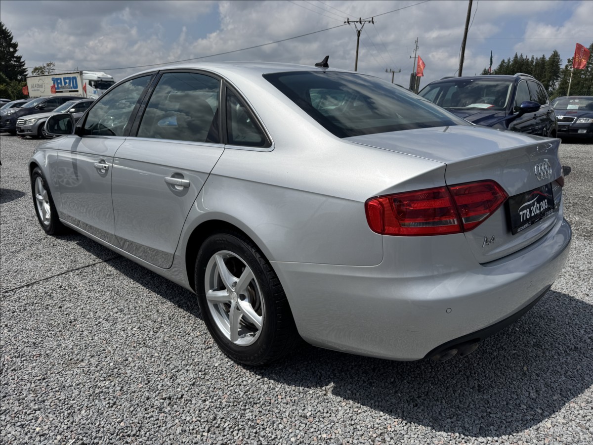 audi-a4-2-0-tdi-105-kw-xenon-serviska - 4