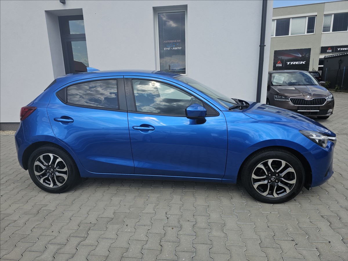 mazda-2-1-5-l-skyactiv-g90-5mt-kizoku - 4