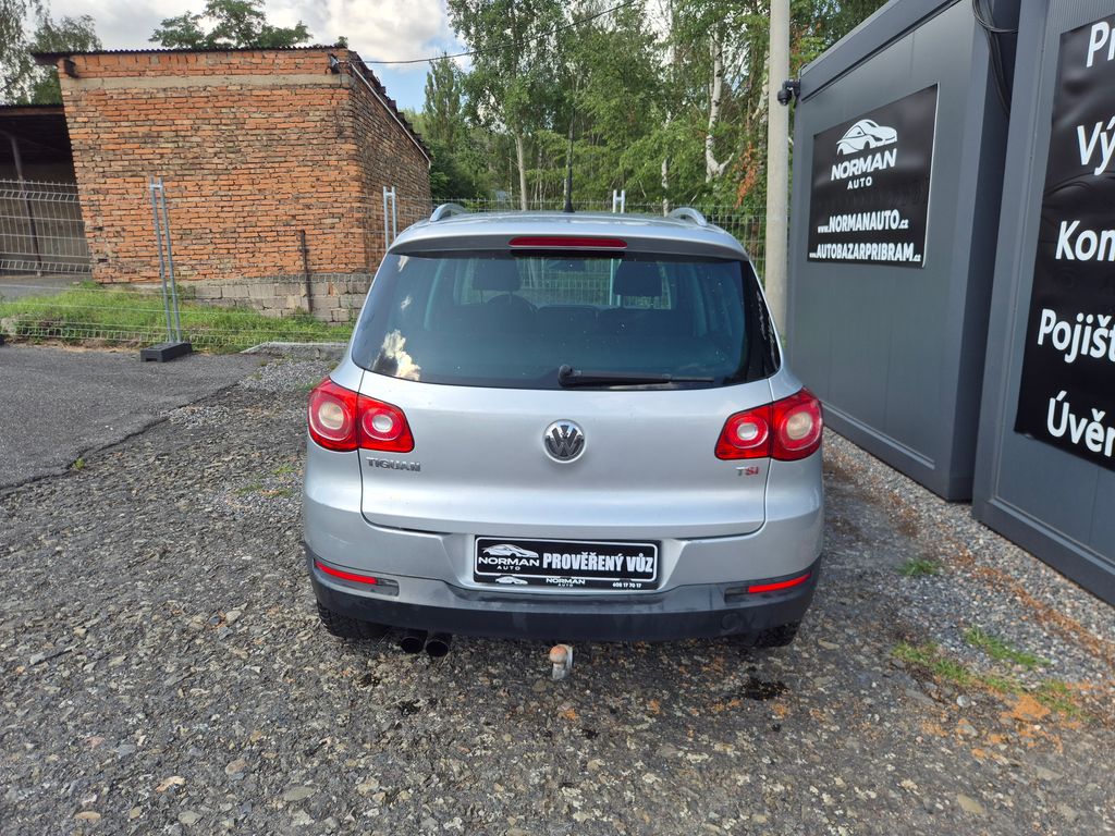 volkswagen-tiguan-1-4tsi-110kw-4x4-tazne-manual - 5