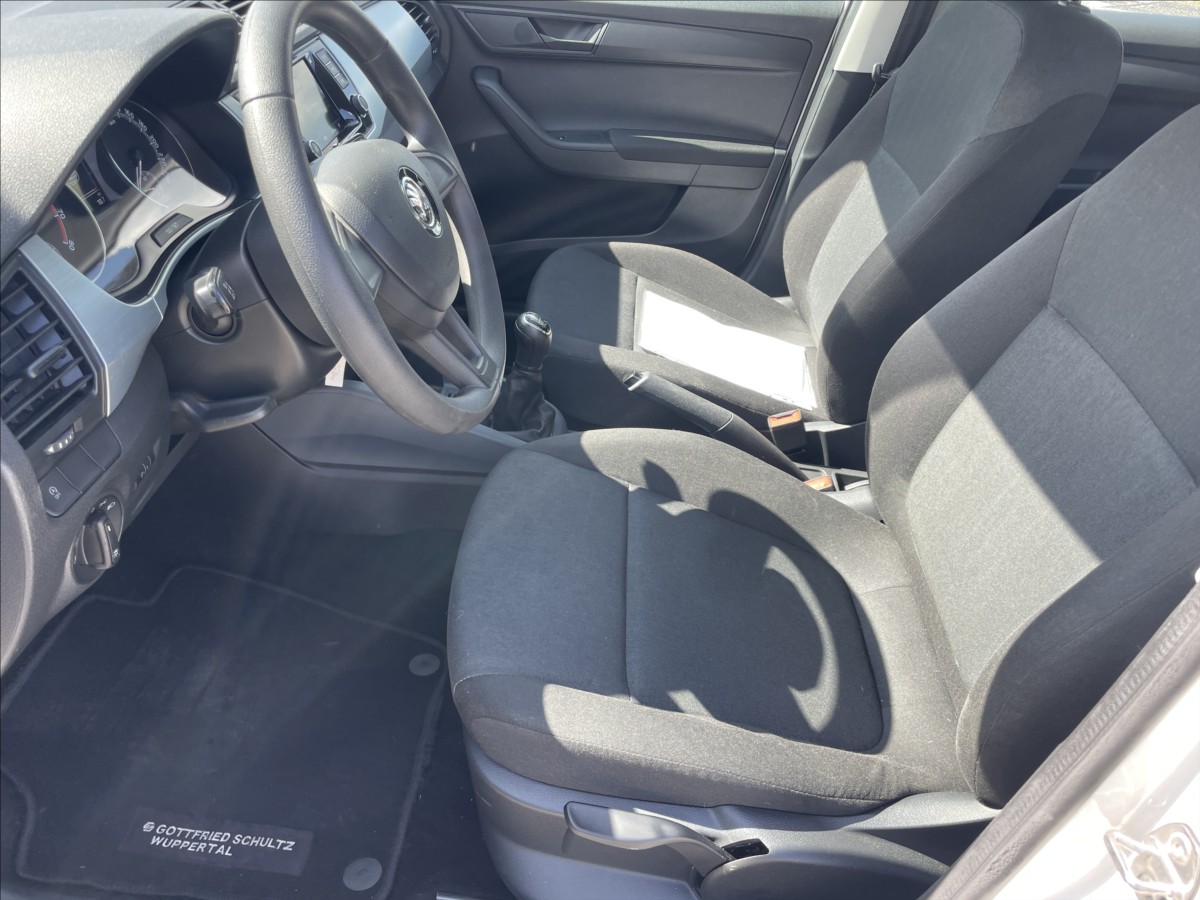 skoda-fabia-1-0-mpi-44kw-klima-esp-tazne-po-stk - 6