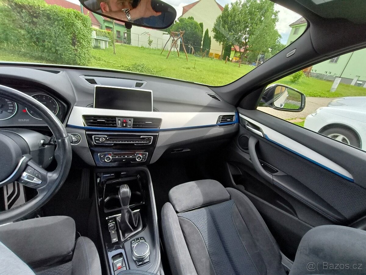 bmw-x1-xdrive18d-m-paket-1-majite - 3