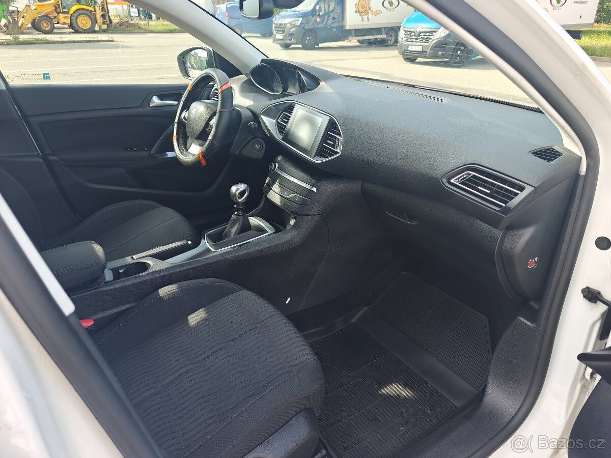 peugeot-308-1-6-sw-bluehdi-88-kw-2016 - 7