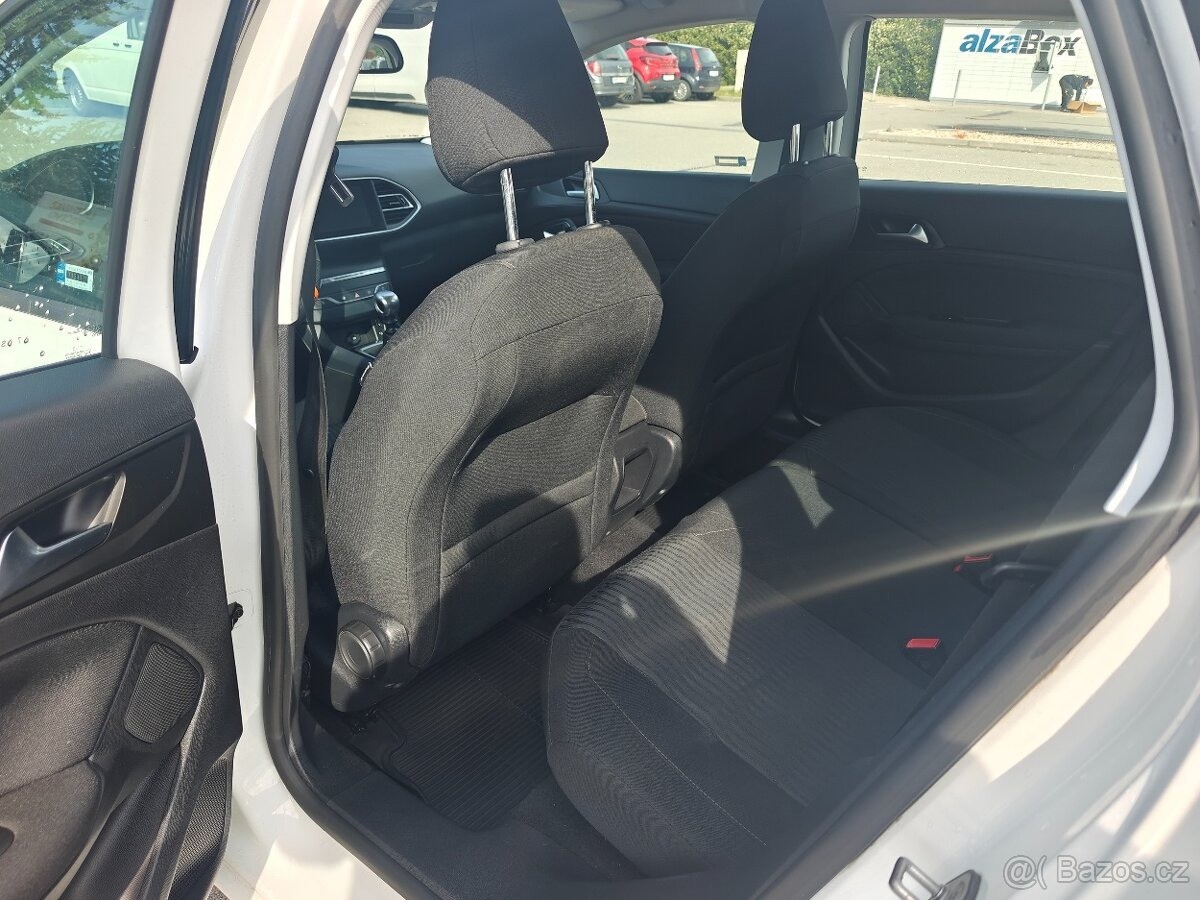 peugeot-308-1-6-sw-bluehdi-88-kw-2016 - 9