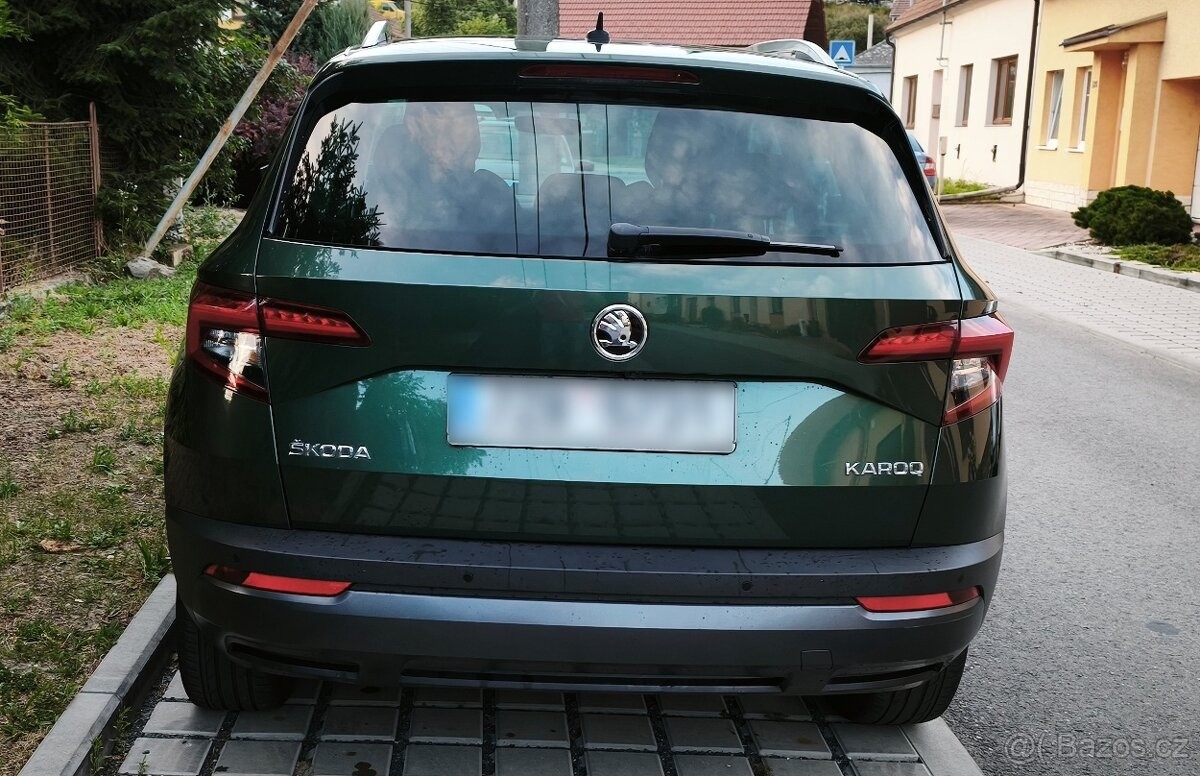 skoda-karoq-1-6-tdi-dsg-zelena-metaliza - 3