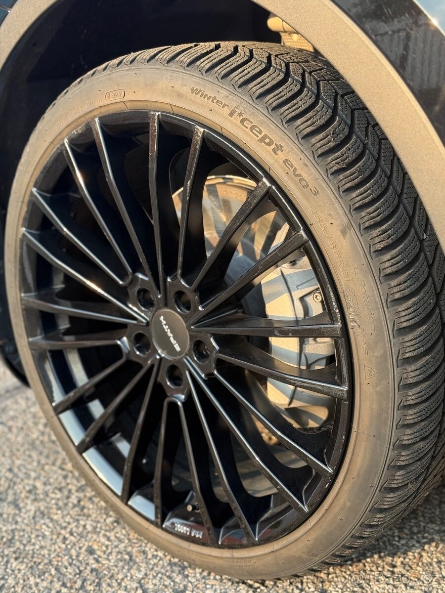 tesla-model-y - 8