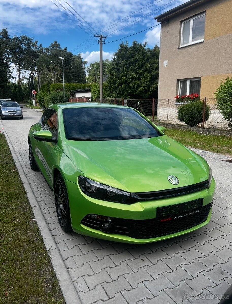 Volkswagen Scirocco 2,0   TSI DSG | 2009 | 140 000 km