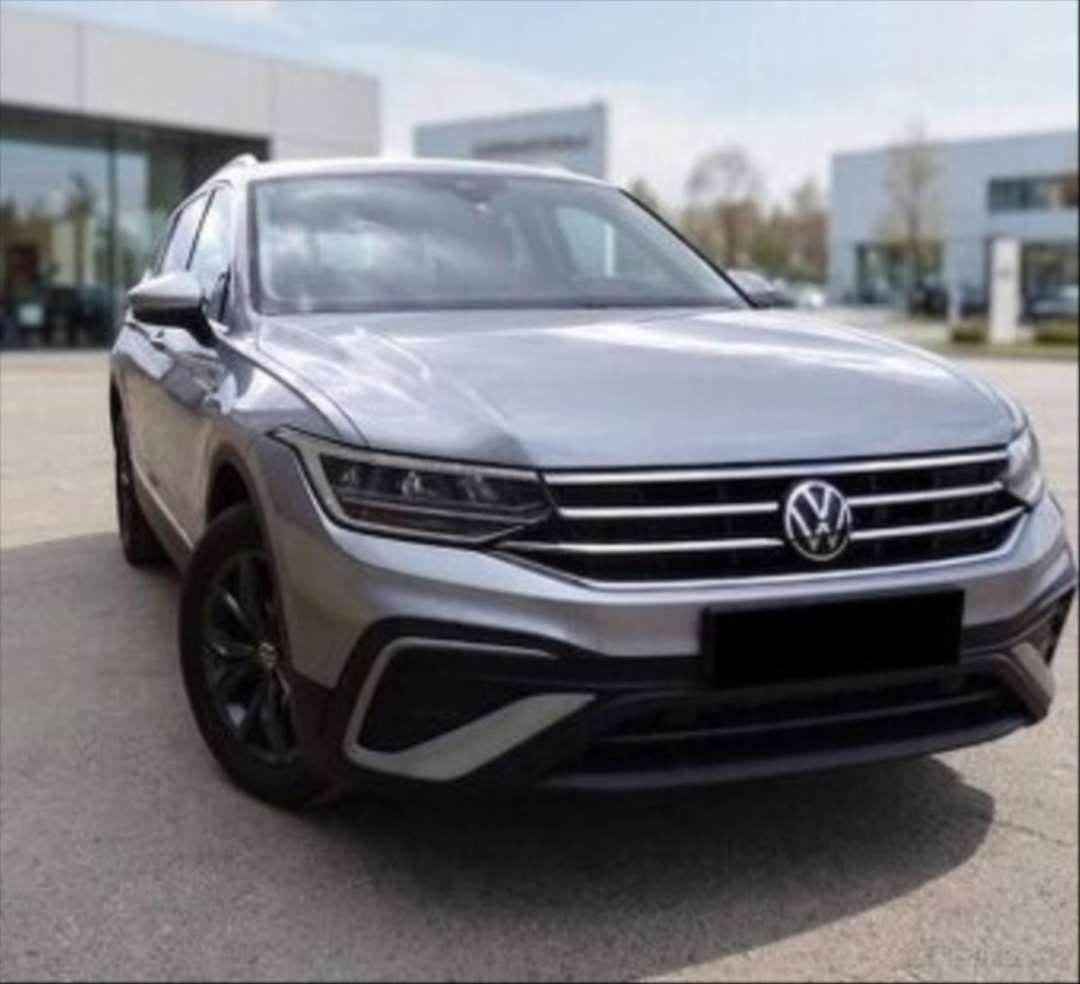 volkswagen-tiguan-2-0-allspace - 1