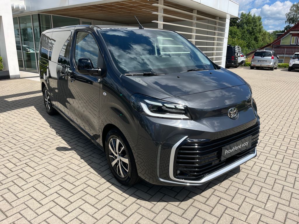 toyota-proace-verso-2-0d-144k-l1-family-webasto-8s - 7
