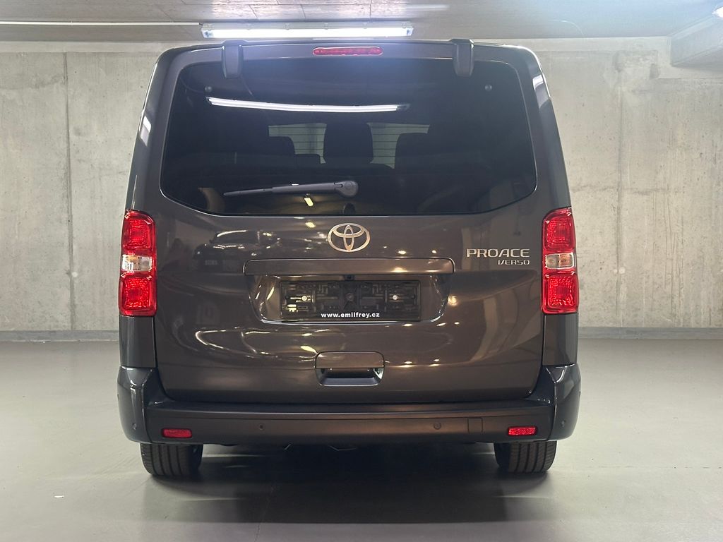toyota-proace-verso-2-2-d-180k-l2-family-executive-webasto - 5