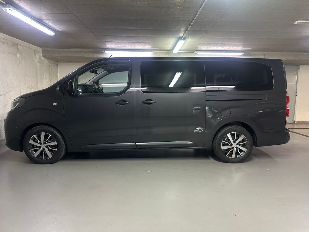 toyota-proace-verso-2-2-d-180k-l2-family-executive-webasto - 7