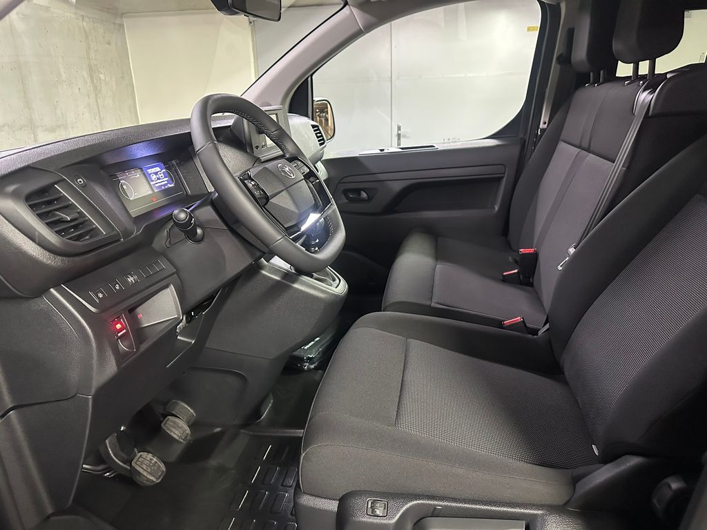 toyota-proace-verso-2-2-d-150-k-l1-combi - 7