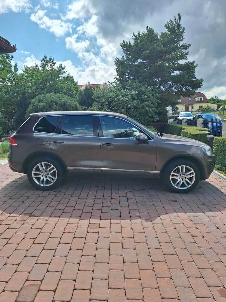 volkswagen-touareg-3-0tdi-cr-2-majitel - 6