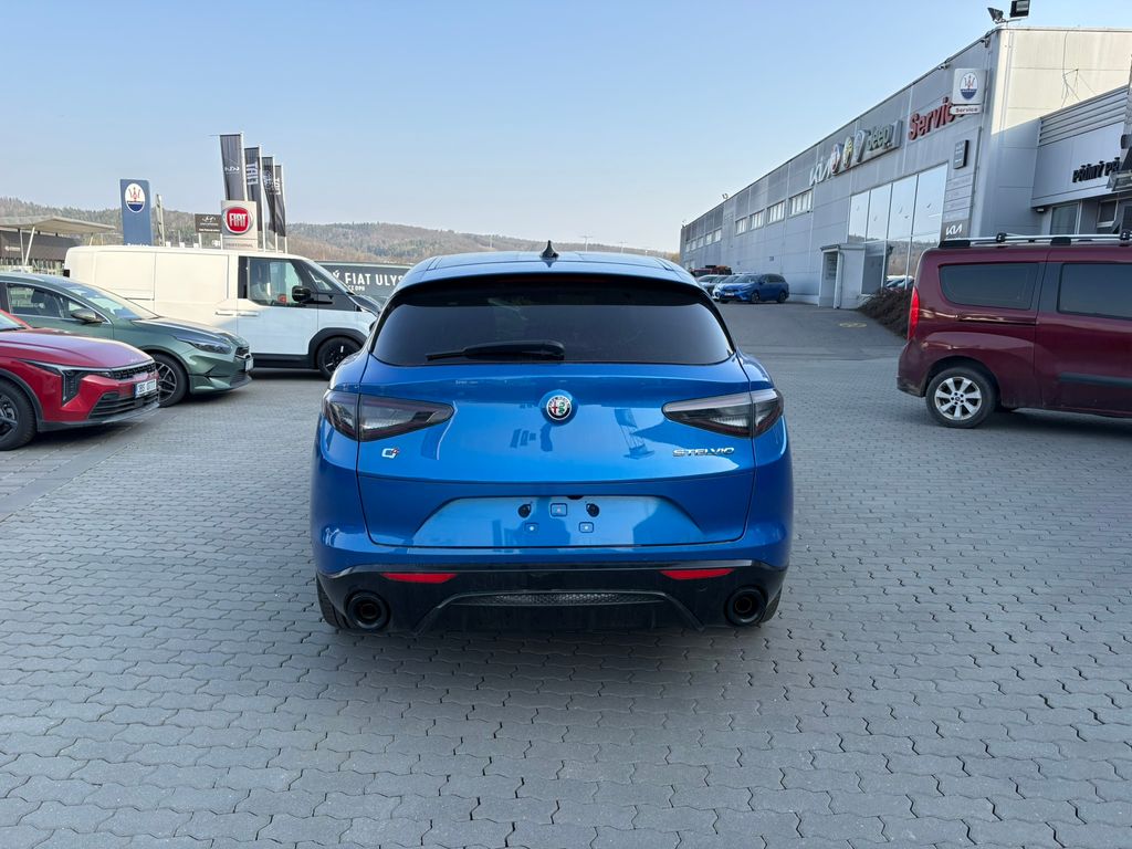 alfa-romeo-stelvio-veloce-2-0-turbo-280k-at8-q4 - 5