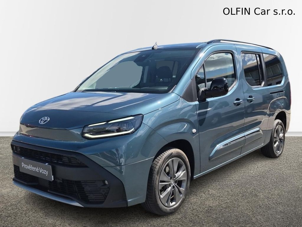 Toyota ProAce City Verso Family  1.5L 130 - 6 MT  Famil