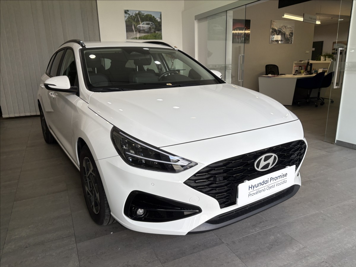 hyundai-i30-1-5-wg-t-gdi-dct-family - 6
